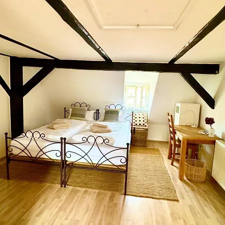 Bleibe Am Kirchhof 公寓 奎德林堡